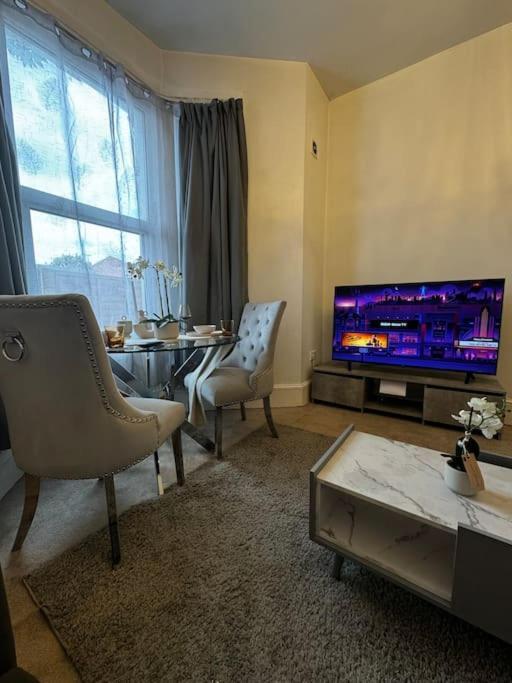 Appartement Entire 1Bed Stratford Westfield à Londres Extérieur photo