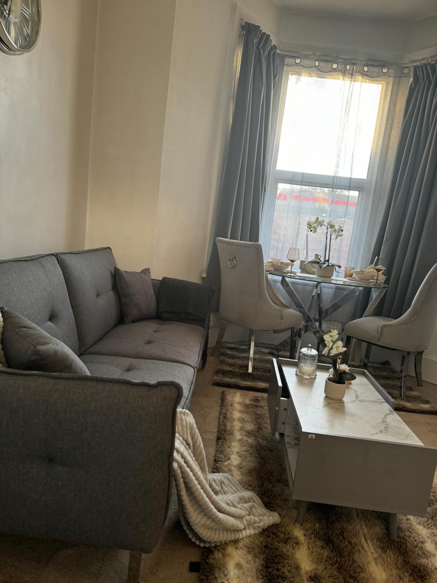 Appartement Entire 1Bed Stratford Westfield à Londres Extérieur photo